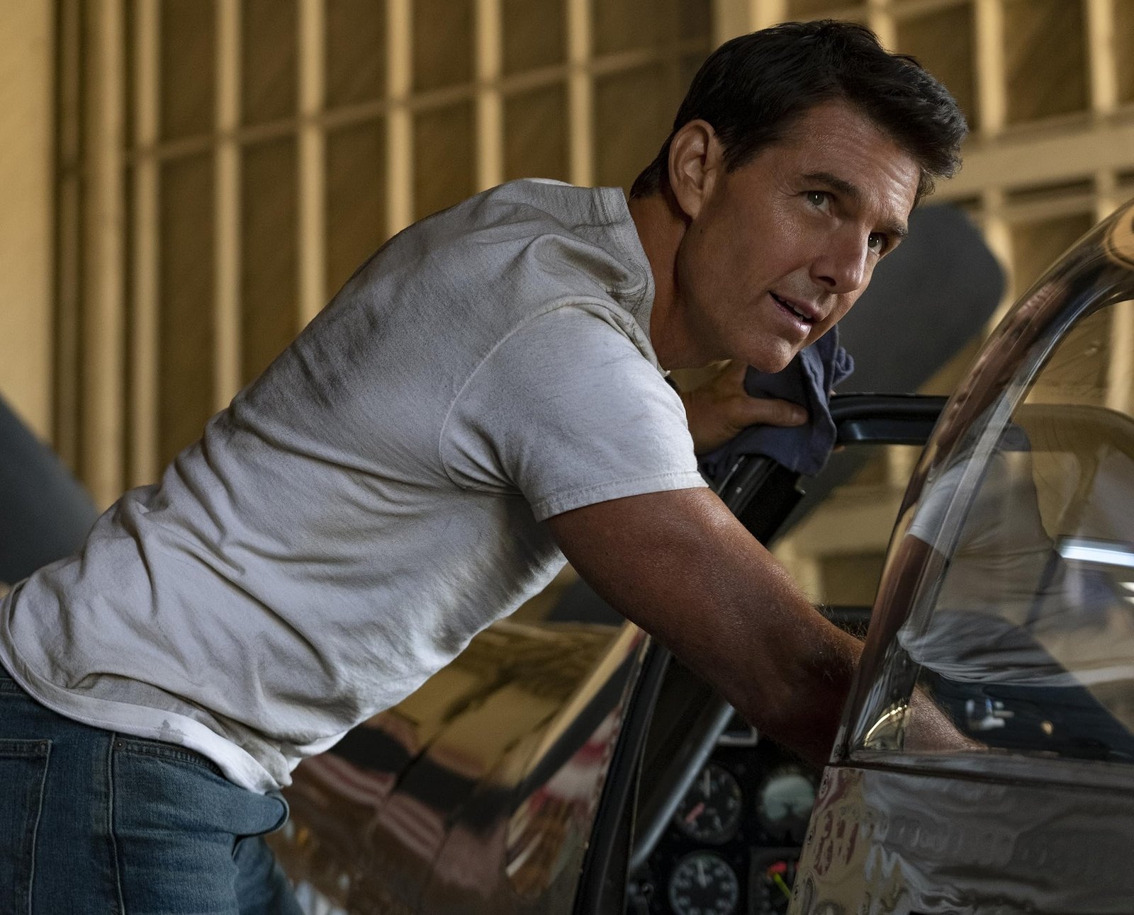 The actor’s reported salaries rose considerably as he moved from early acting roles to major Hollywood productions. His pay for ‘Taps’ in 1981 at USD 50,000. His earnings climbed as films like ‘Risky Business’, ‘Top Gun’ and ‘Rain Man’ helped establish him as a leading star. The actor’s reported salaries rose considerably as he moved from early acting roles to major Hollywood productions. His pay for ‘Taps’ in 1981 at USD 50,000. His earnings climbed as films like ‘Risky Business’, ‘Top Gun’ and ‘Rain Man’ helped establish him as a leading star.